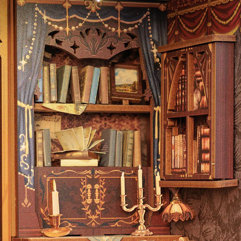 Book Nook Count Cat’s Study - Book Nook Studio
