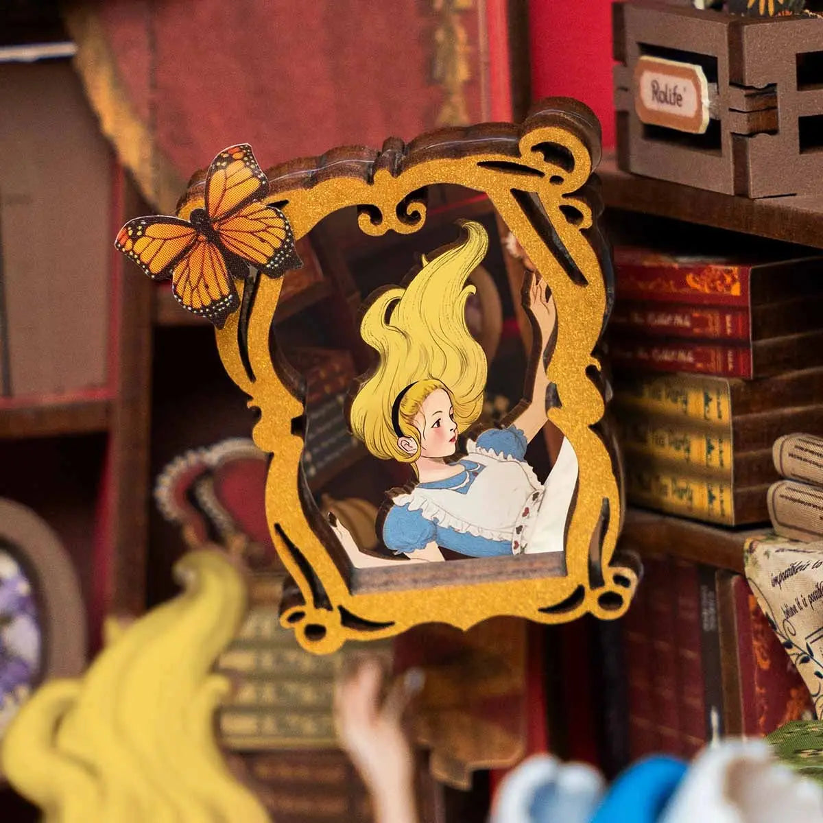 Book Nook Fall Into Wonder - Book Nook Studio