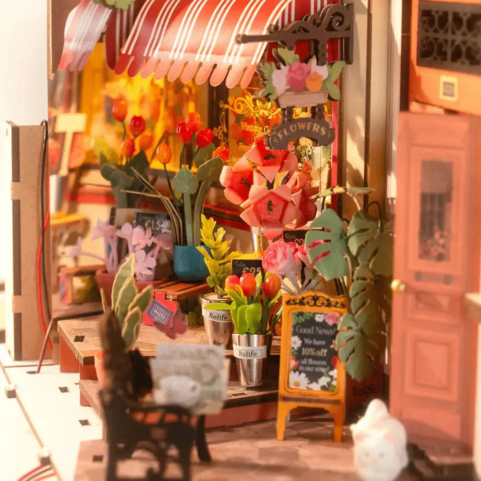 Book Nook Floral Corner - Book Nook Studio