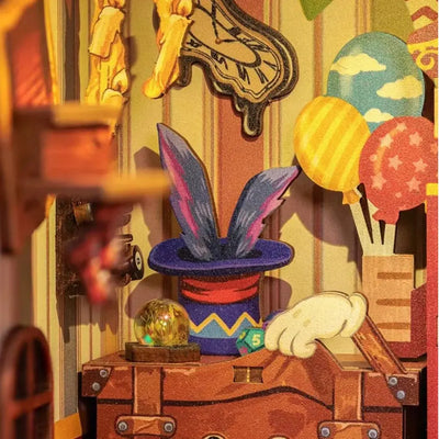 Book Nook Amazing Toys Store II - Book Nook Studio