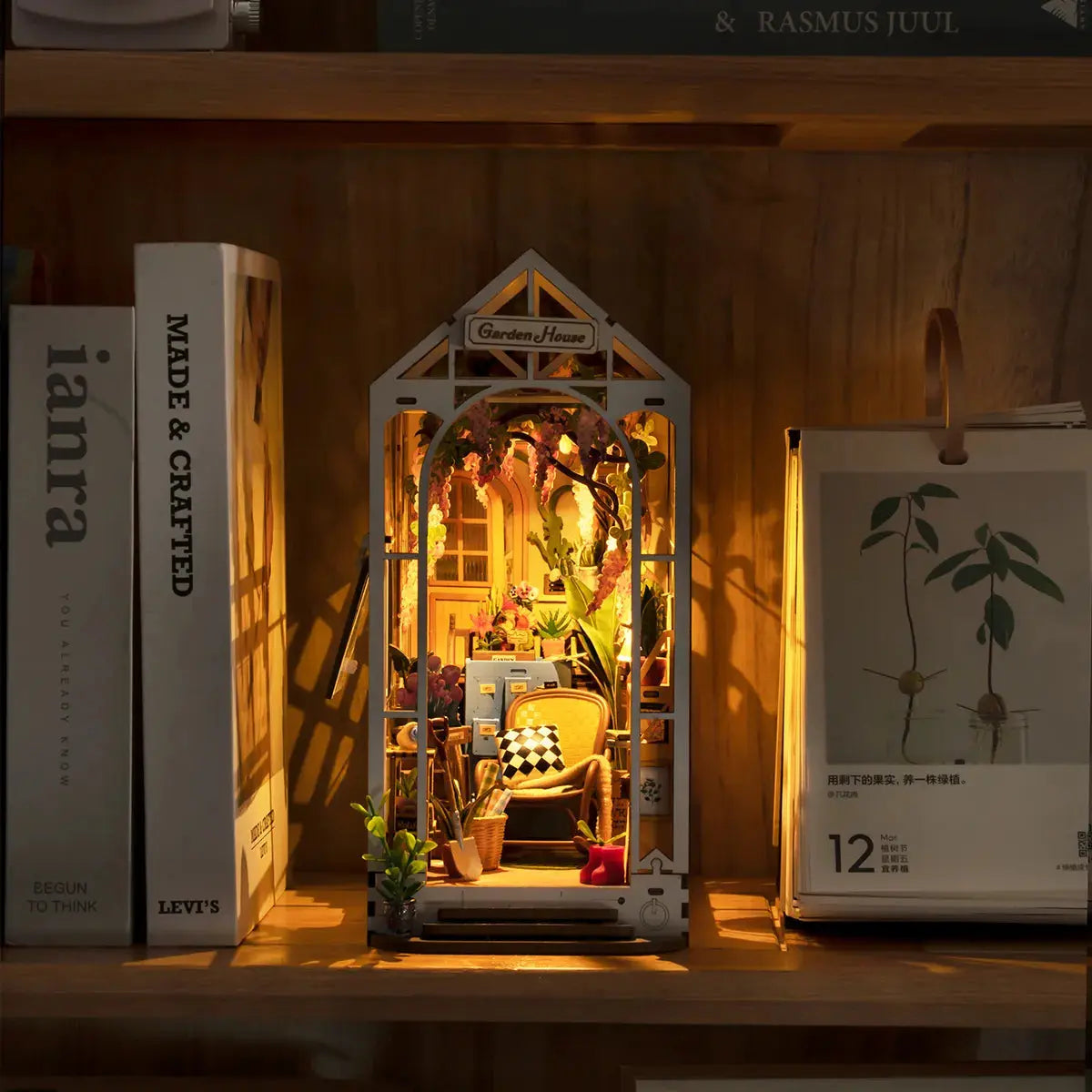 Book Nook Garden House - Book Nook Studio