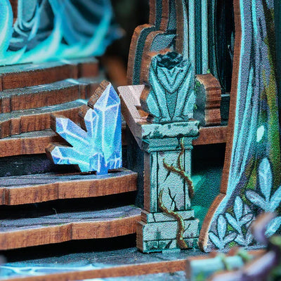 Book Nook Gate of Wonderland - Book Nook Studio