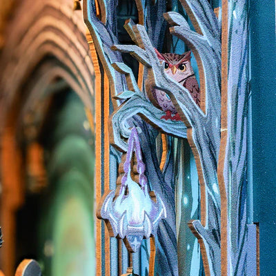 Book Nook Gate of Wonderland - Book Nook Studio