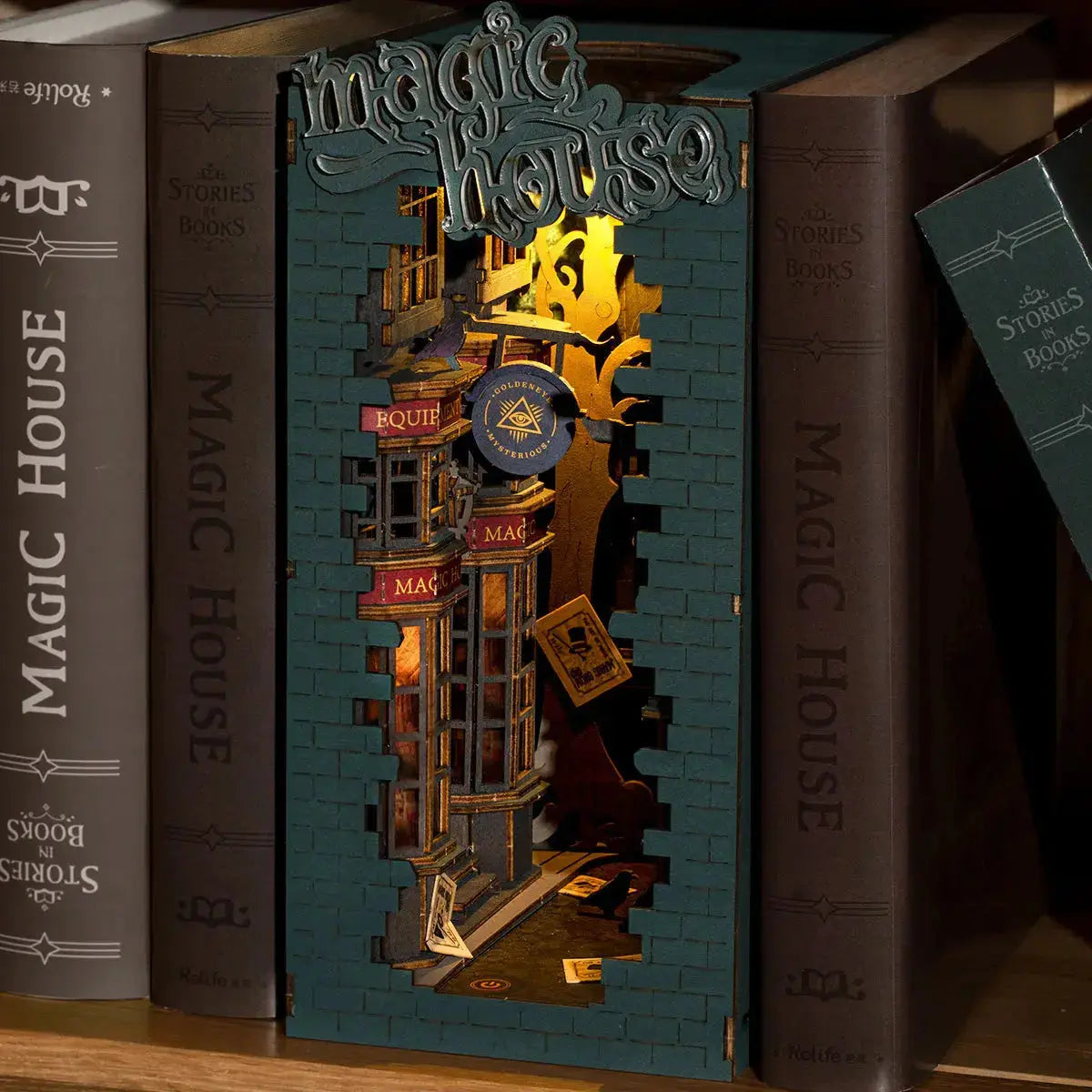 Book Nook Magic House - Book Nook Studio