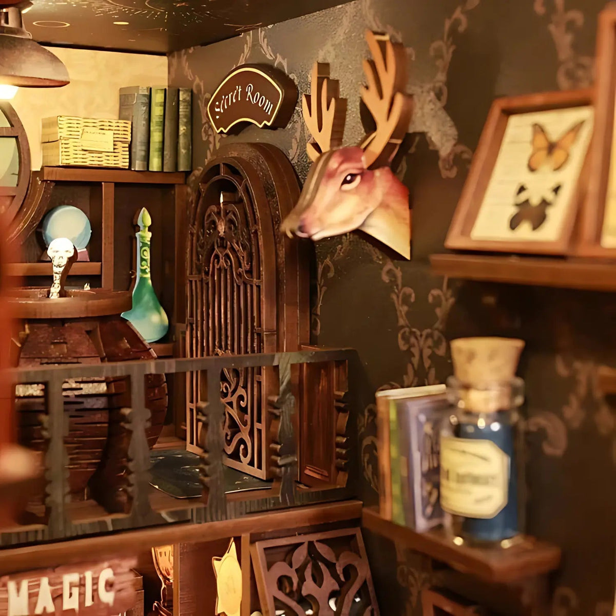Book Nook Magic Pharmacist - Book Nook Studio