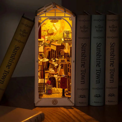 Book Nook Sunshine Town - Book Nook Studio