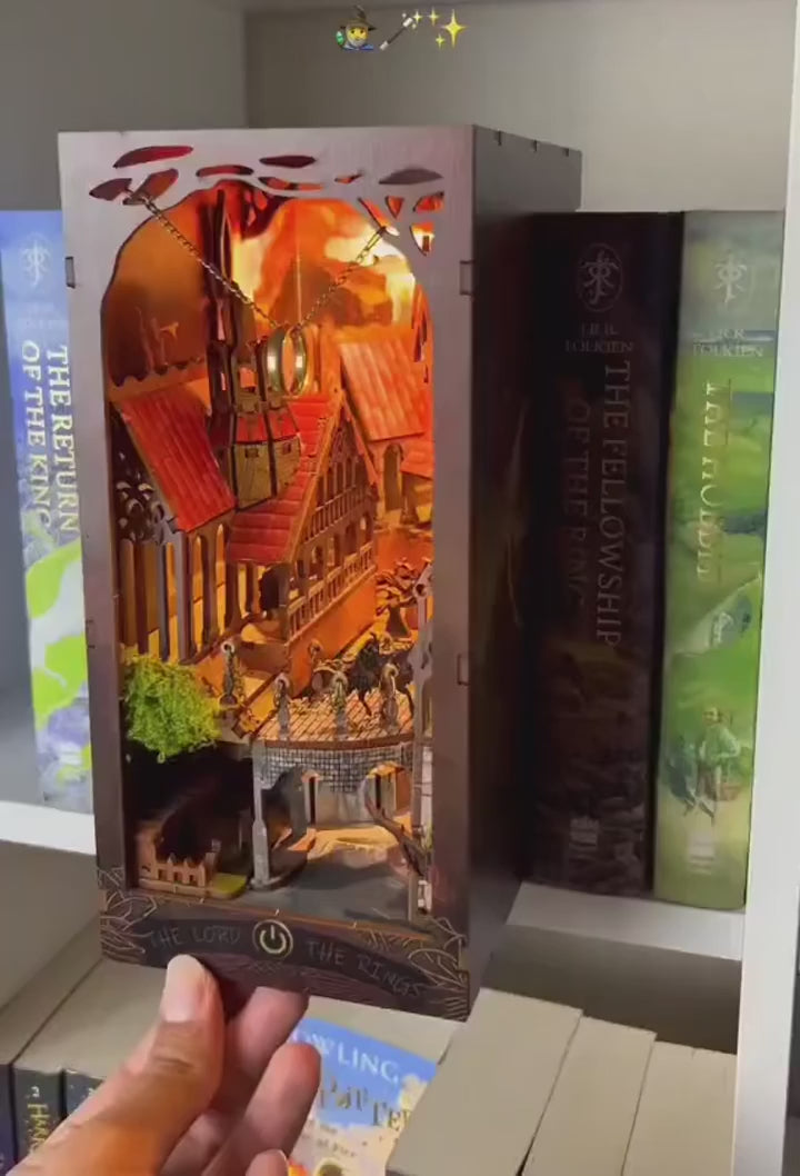 Charger la vidéo: Book Nook Spirit Valley of The Magic Ring