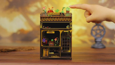 Book Nook Fantasy Plant Shop II