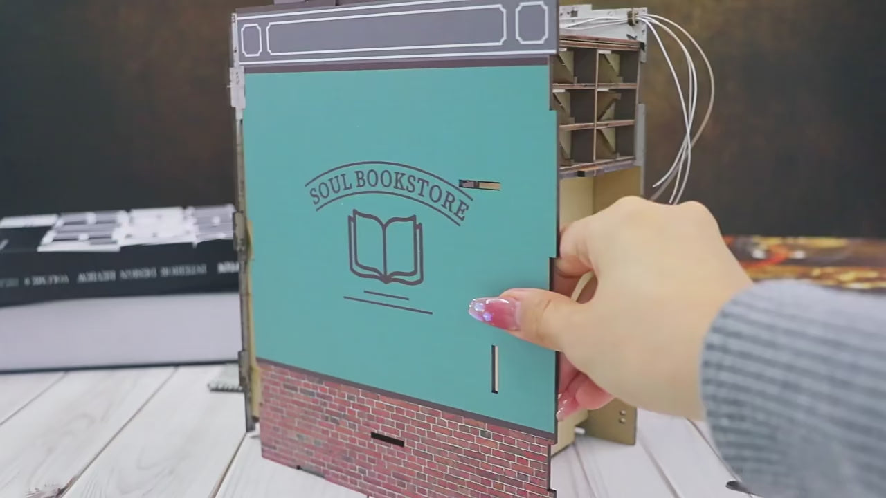 Charger la vidéo: Book Nook Soul Bookstore