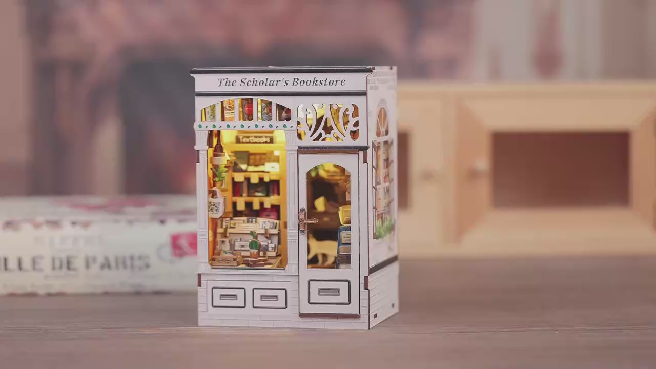 Charger la vidéo: Book Nook The Scholar's Bookstore